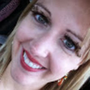 Meet your Posher, Loni